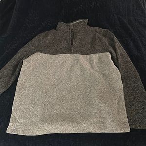 Never worn IZOD pullover